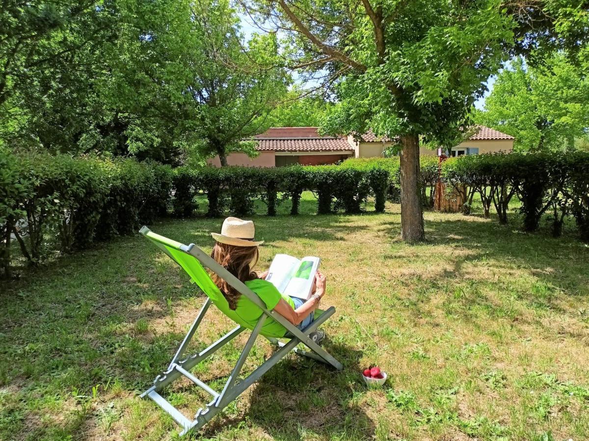 Domaine Le Moulin Neuf Hotel Saint-Quentin-la-Poterie Ngoại thất bức ảnh